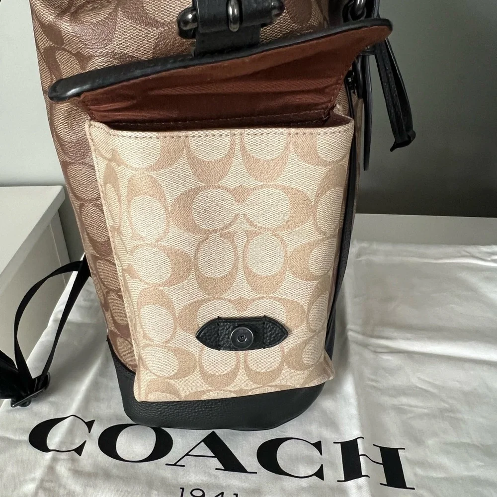 Coach Backpack In Blocked Signature Canvas And Smooth Leather